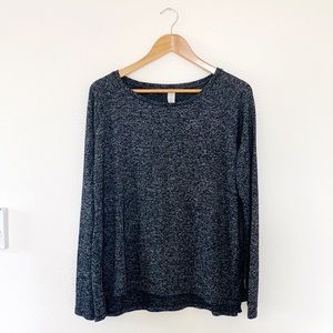 Old Navy luxe grey long-sleeved shirt